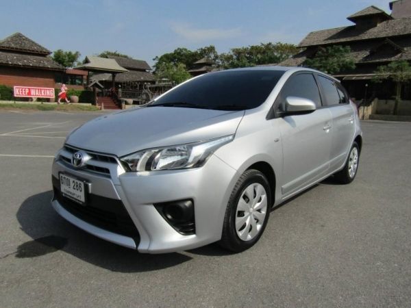 TOYOTA  YARIS  ECO   1.2  E   AUTO​  เบนซิน​ สภาพ​นางฟ้า​