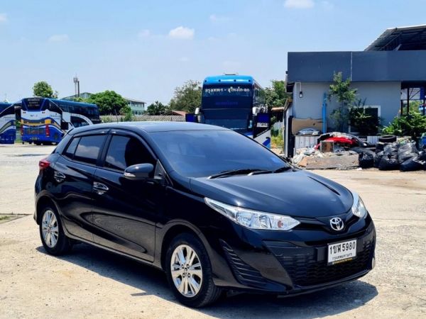 ขาย รถเก๋ง Toyota yaris 1.2 สีดำ ปี2018