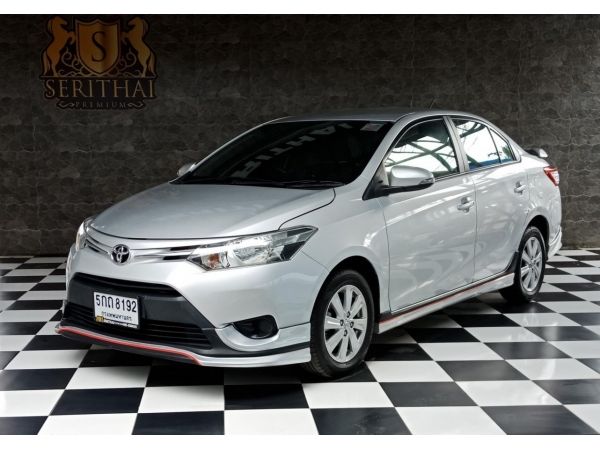 TOYOTA VIOS 1.5E AT  ปี 2016 สีบรอนซ์เงิน