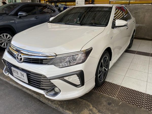 TOYOTA CAMRY EXTREMO สวยที่สุดในรุ่น วิ่งน้อย ผู้หญิงใช้ เข้าศูนย์ทุกระยะ ป.1 ถึง เม.ย.65 ยางใหม่ พร้อมใช้งาน