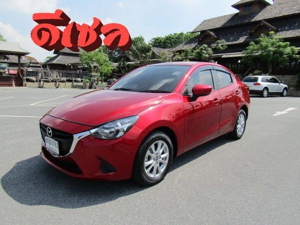 MAZDA  MAZDA2 SKYACTIV-D  4 ประตู 1.5 XD AUTO  ดีเซล สภาพป้ายแดง