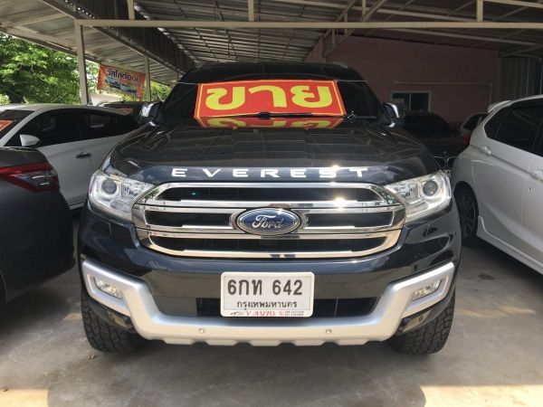 Ford Everest 2.2 ปี 2016 2WD  AT สีดำ เจ้าของเดียว ไม่ชน ไม่จม ไมล์ แท้ เช็คศูนย์