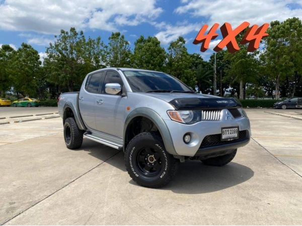 MITSUBISHI  TRITON  4ประตู  2.5  GLS  4x4  MT  ดีเซล​ สภาพนางฟ้า​