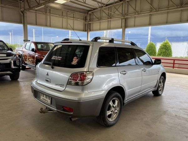 Mitsubishi Outlander 2004 รูปที่ 0