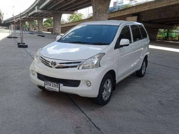 2014 Toyota Avanza 1.5 G auto  รถสวยพร้อมใช้คุ้มสุดๆ รูปที่ 0