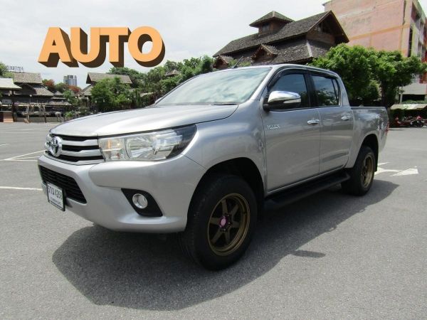 TOYOTA REVO PRE RUNNER 4 ประตู 2.4 E AUTO ดีเซล สภาพนางฟ้า