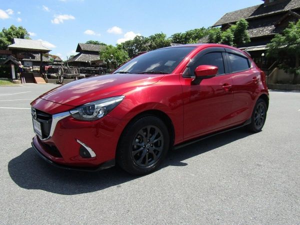 MAZDA2 5ประตู 1.3 SPORT HIGH CONNECT AUTO เบนซิน สภาพป้ายแดง