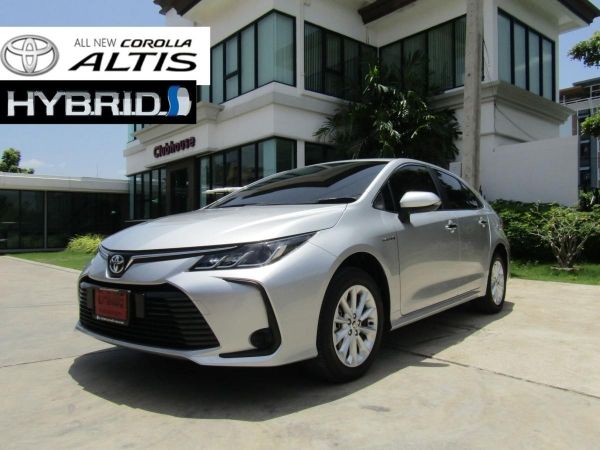 TOYOTA ALTIS 1.8 HYBRID ENTRY AUTO เบนซิน ไฟฟ้า สภาพป้ายแดง