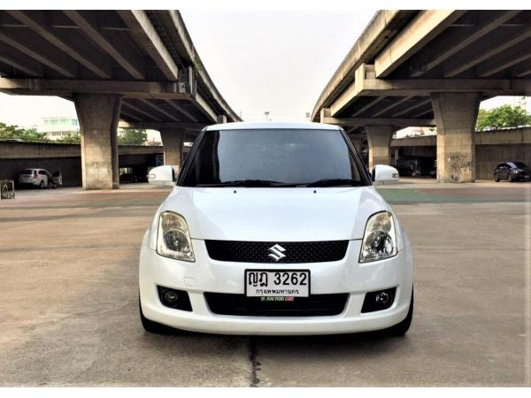 SUZUKI SWIFT 1.5GL