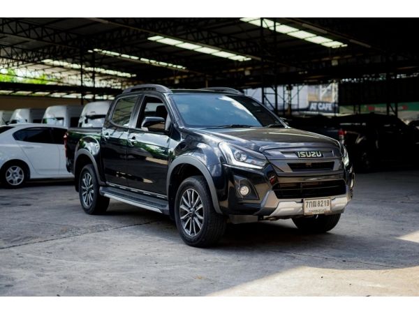 2018 Isuzu D-Max 3.0 CAB-4  Vcross MAX Z-Prestige 4WD Pickup