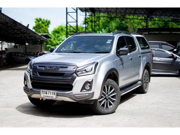 2018 Isuzu D-Max 3.0 CAB-4  Vcross MAX Z-Prestige 4WD Pickup