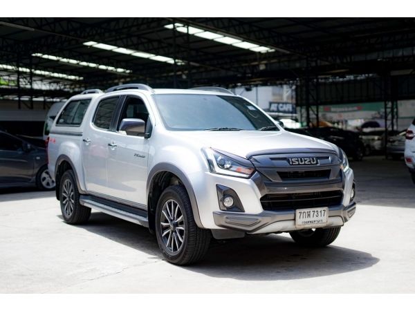 2018 Isuzu D-Max 3.0 CAB-4  Vcross MAX Z-Prestige 4WD Pickup