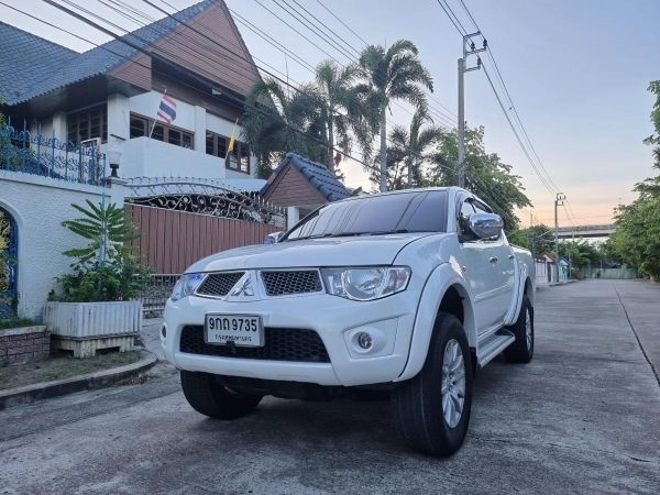 Mitsubishi Triton 2.4GLS MT เบนซิน ปี2012