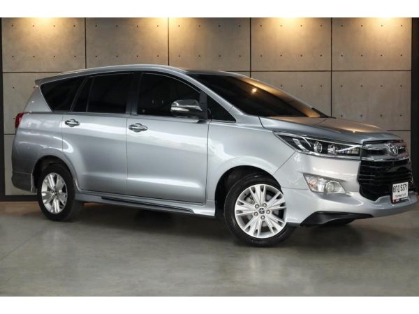 2017 Toyota Innova 2.8  Crysta V Wagon AT (ปี 16-20) B5371