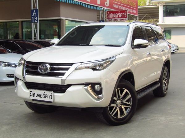 Fortuner 2.8V 4WD/NAVI 2015