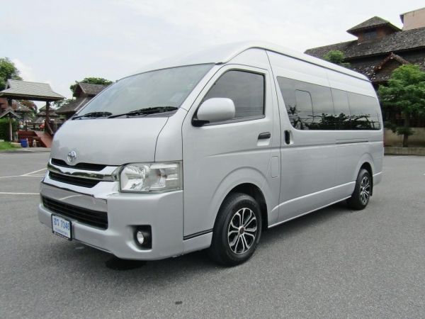 TOYOTA COMMUTER หลังคาสูง 3.0 D4D M/T ตัวหน้าใหม่ ดีเซล สภาพนางฟ้า