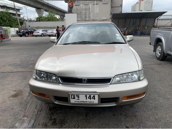ขายรถ Honda Accord ปี 1998