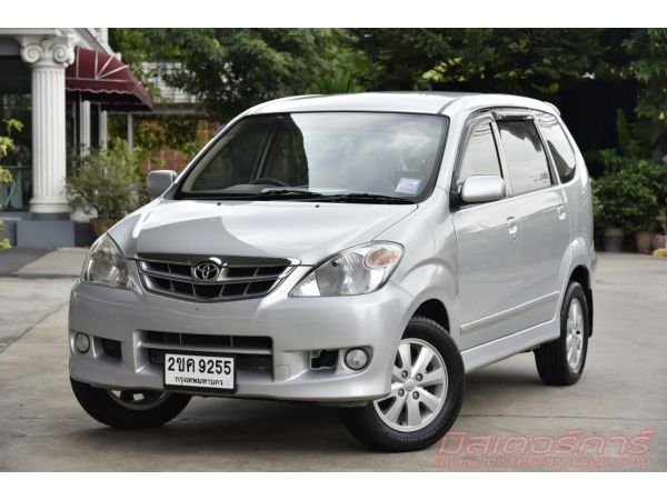 2009 TOYOTA AVANZA 1.5 E ใช้เงิน 5 พันออกรถ ฟรีดาวน์ แถมประกันภัย