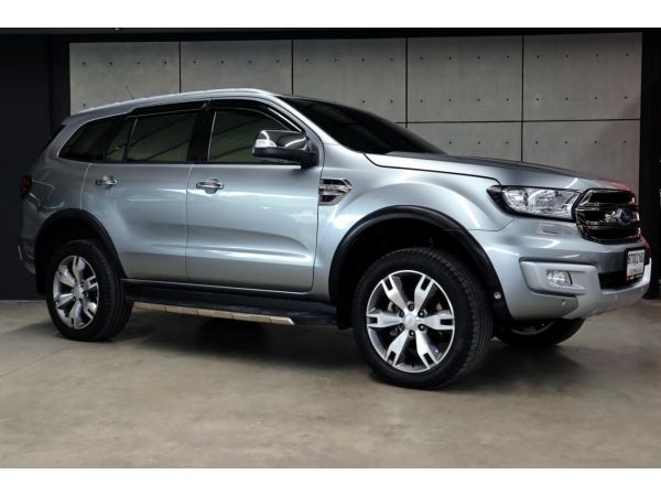 2017 Ford Everest 3.2  Titanium plus 4WD SUV AT (ปี 15-18) B2183