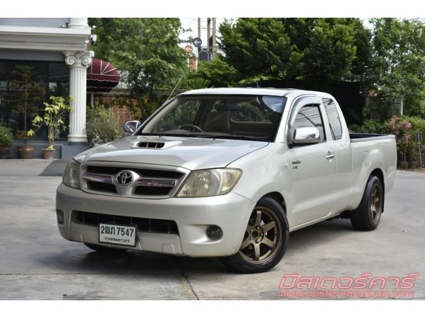 2007 TOYOTA VIGO CAB 2.5 E ใช้เงิน 5 พันออกรถ ฟรีดาวน์ แถมประกันภัย