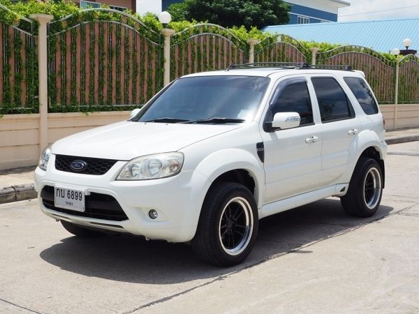 FORD ESCAPE 2.3 XLT ปี 2012 เกียร์AUTO สวยเท่มีเสน่ห์ รูปที่ 0