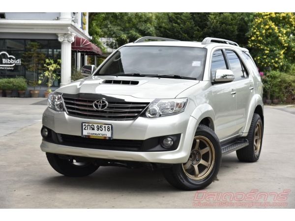 ปี2013 TOYOTA FORTUNER 2.5 G VNTURBO ใช้เงิน 5 พันออกรถ ฟรีดาวน์ แถมประกันภัย