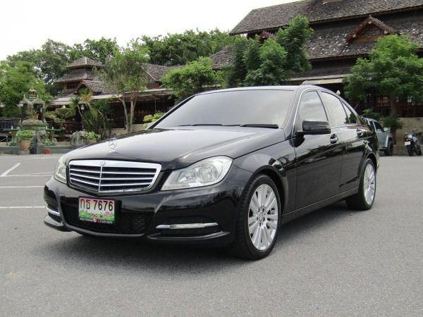 ขายรถเก๋ง MERCEDES BENZ C200  CGI , Blue EFFICIENCY  1.8  W204  A/T  เบนซิน ปี 2013 สีดำ รถสวยขับสบาย