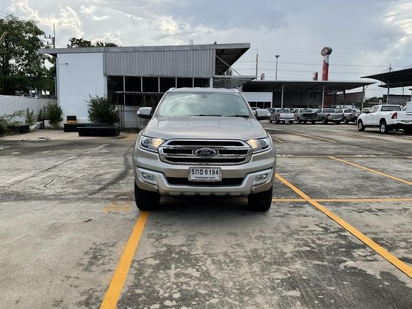 FORD EVEREST 2.2AT MY2016 รูปที่ 0