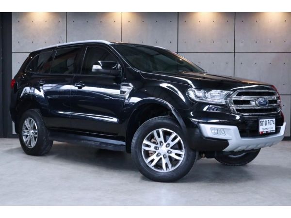 2016 Ford Everest 2.2 Titanium SUV  (ปี 15-18)  B7074