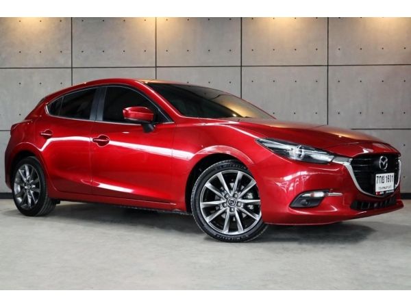 2018 Mazda 3 2.0 S Sports Hatchback AT (ปี 14-17) B1601 รูปที่ 0