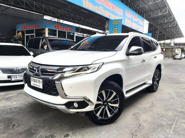 MITSUBISHI PAJERO SPORT 2.4 GT PREMIUM 4WD TOP AUTO ปี2016 มือเดียวป้ายแดง ไมล์ 9 หมื่นกว่ากิโลแท้ รถสวยเดิมทั้งคันค่ะ