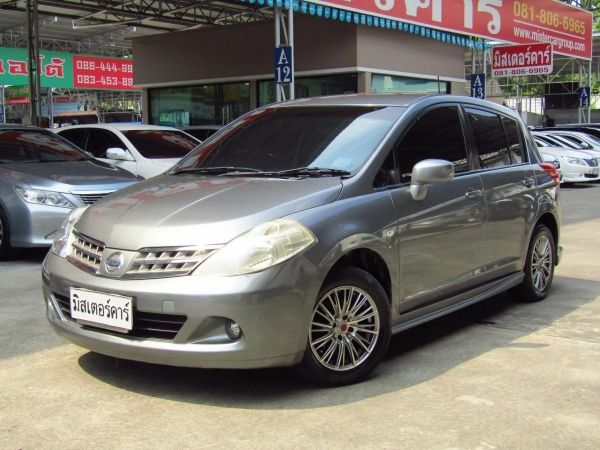 Nissan tiida 1.8G Auto/2011