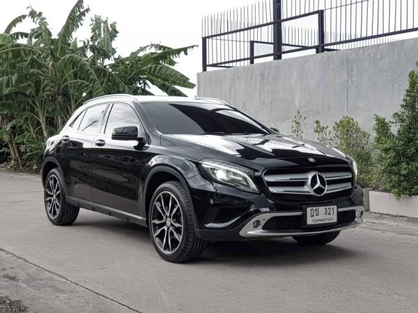 Benz GLA200 ปี2016