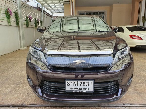 Toyota Harrier 2.0 Premium (Limited Black-Purple Colour)