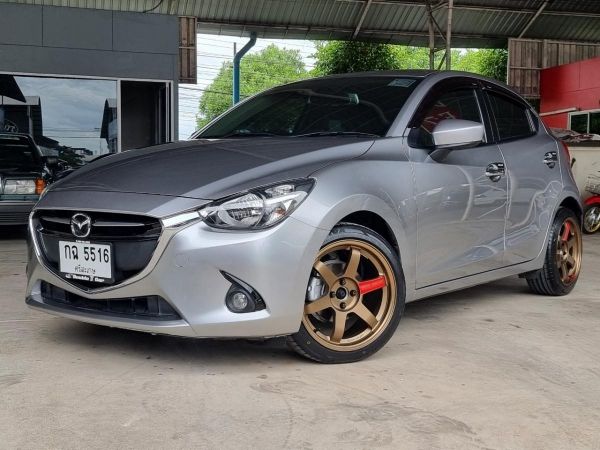 รูปของ Mazda 2  1.3 High Sport 5 ประตู ปี 2016