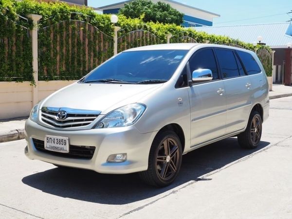 TOYOTA INNOVA 2.0 G ปี 2011 จดปี 2012