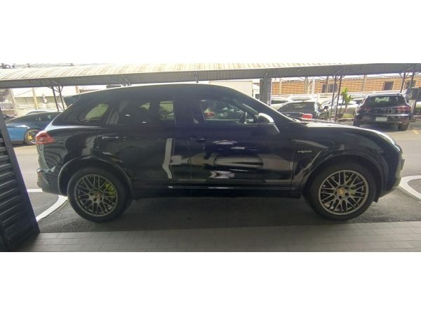 ขายด่วน PORSCHE CAYENNE SE-HYBRID ไมล์น้อย