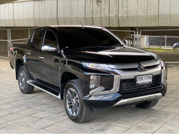 2020 Mitsubishi Triton 2.4 DOUBLE CAB GLS Plus Pickup รูปที่ 0