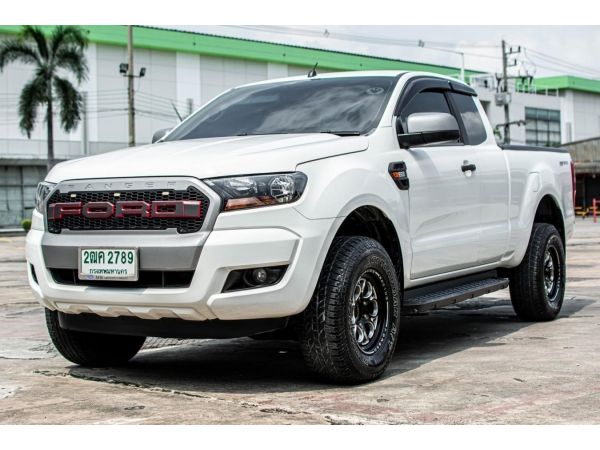 Ford Ranger 2.2XLS แคปสูง AT สีขาว ปี 2017 รูปที่ 0