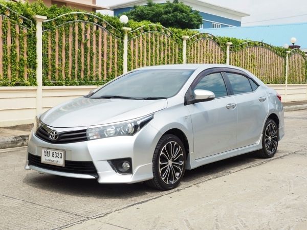 TOYOTA COROLLA ALTIS 1.8 ESport ปี 2014 จดปี 20 15 สภาพนางฟ้า