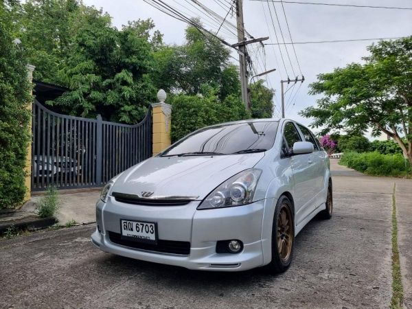 TOYOTA WISH 2.0 Q  ปี2005 พ้นสภาพสวยไม่ติดแก๊สไม่เคยชนหนัก ไม่เคยจมน้ำ รถครอบครัวพร้อมใช้งาน