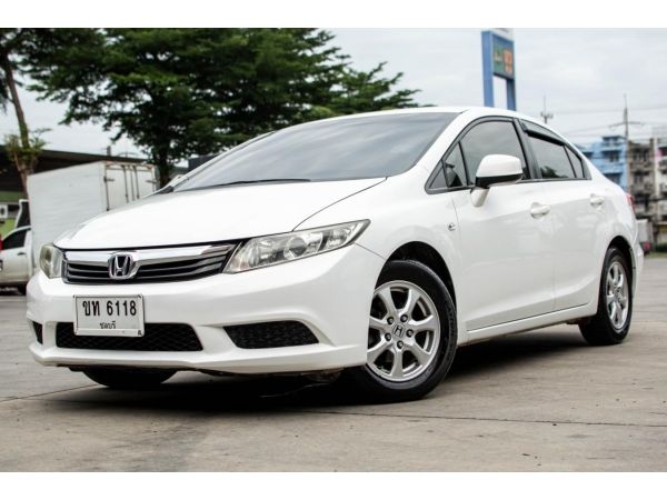 Honda Civic FB 1.8 S  2013