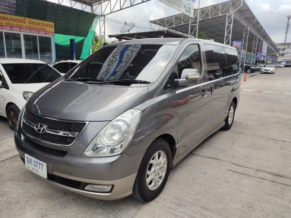 hyundai h1 2500 2011