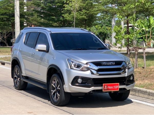 2019 Isuzu MU-X 3.0 THE ONYX  NAVI