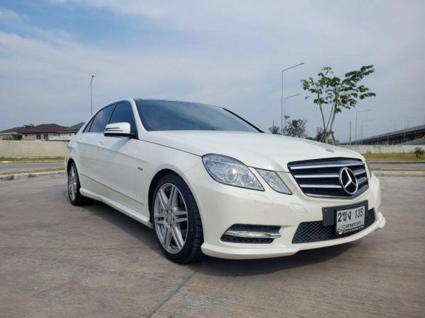 Mercedes Benz E class E200 CGl saloon AMG 1.8 Auto MY 2012