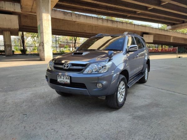 Toyota Fortuner 3.0 V 4X4 auto ปี 2007