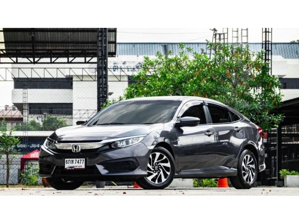 Honda Civic FC 1.8 E 2017 สีเทา รูปที่ 0