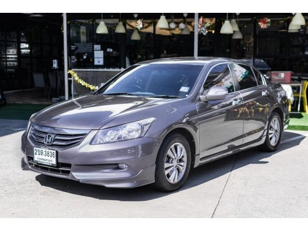 Honda Accord 2.0 E รูปที่ 0