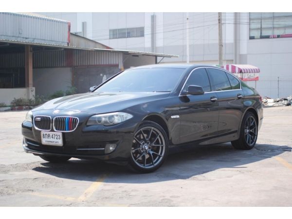 BMW 523i 2.5 series 5 2011