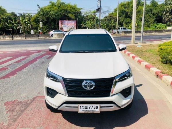 NEW TOYOTA FORTUNER 2.4 V 4WD A2 MNC 2020